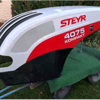 Motorhauben Steyr Expert 4130 CVT, Steyr 4115 Multi u. Steyr 4075 Kompakt